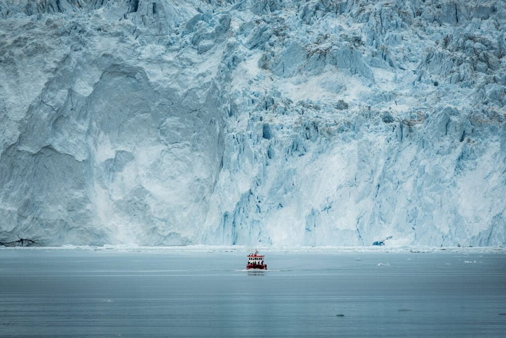 båd gletsjer @Mads Pihl 2014